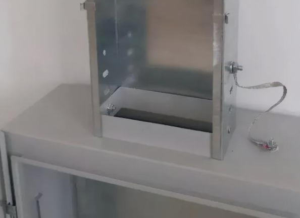槽式电缆桥架
